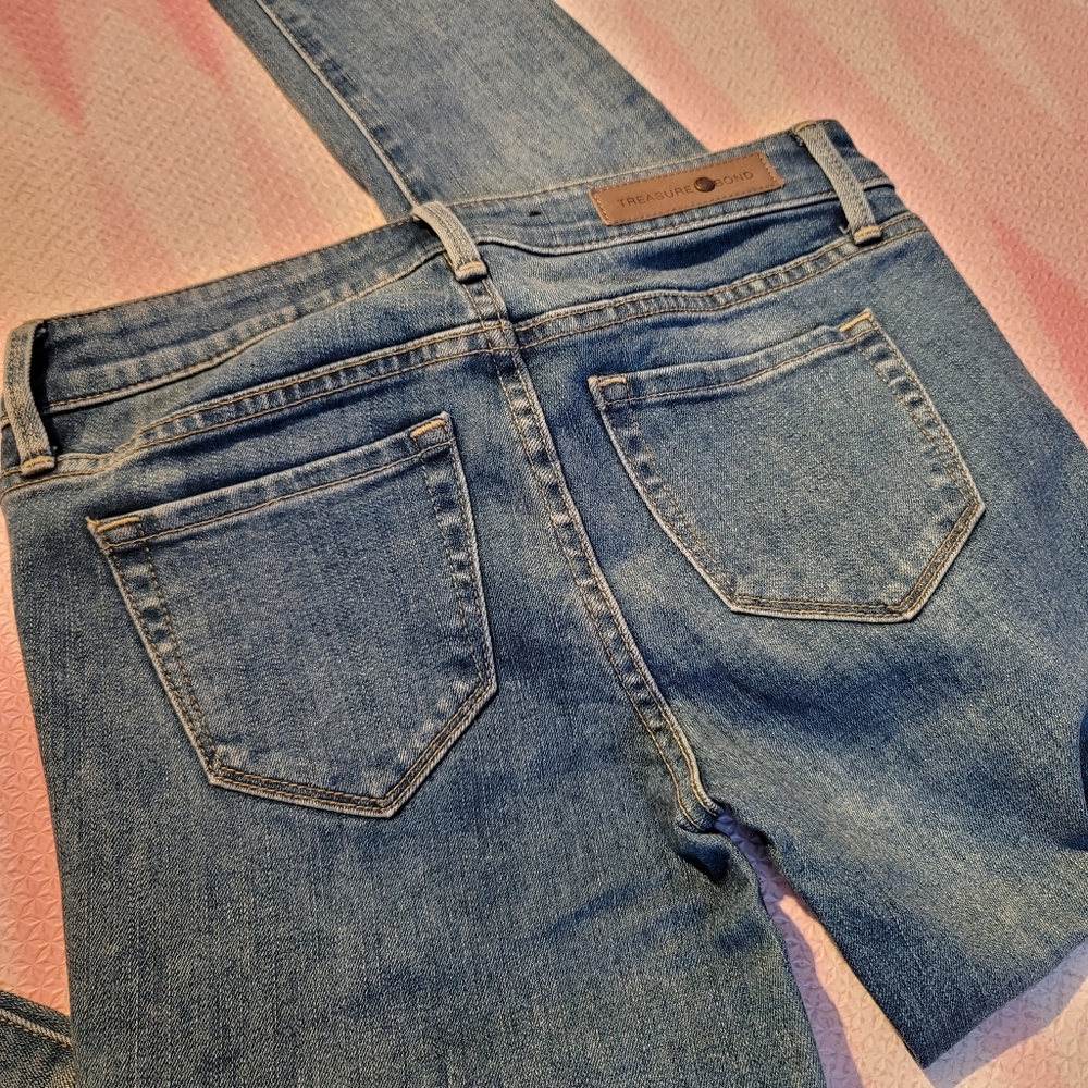 Jeans - Picture 4 of 4